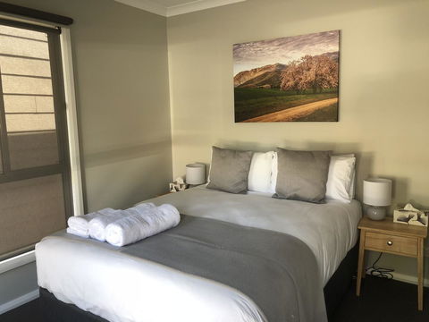 Luxury Abalina Cottages - Tourism Brisbane 25