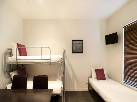 The Waves Apartments - Tourism Brisbane 30