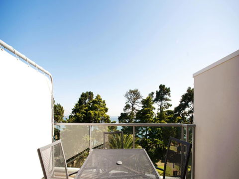 The Waves Apartments - Tourism Brisbane 3