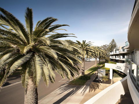 The Waves Apartments - Tourism Brisbane 17