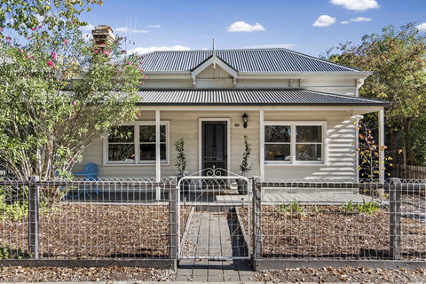 Central Bendigo Cottage, Walk To Everywhere!! - Tourism Brisbane 10