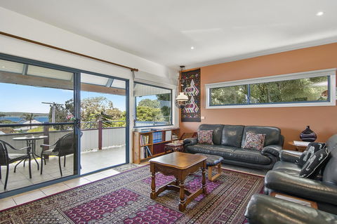 Black Dolphin Beach Penthouse - Tourism Brisbane 0