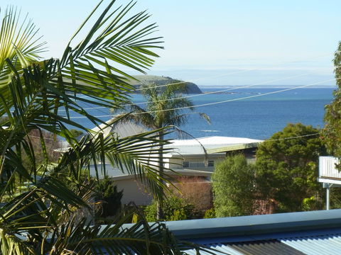 Black Dolphin Beach Penthouse - Tourism Brisbane 7
