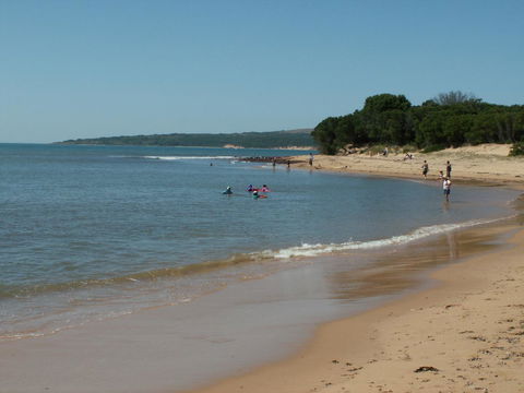 Black Dolphin Beach Penthouse - Tourism Brisbane 20