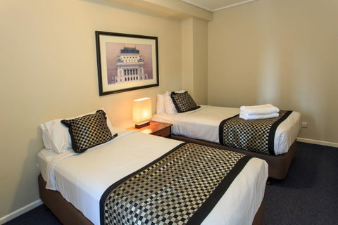 Paramount Apartments Melbourne - Brisbane Tourism 21