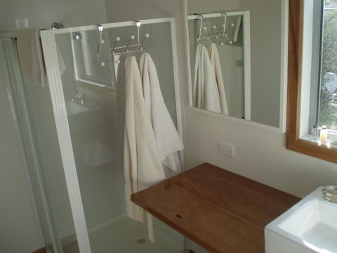 Aloha Ha Phillip Island - Tourism Brisbane 22