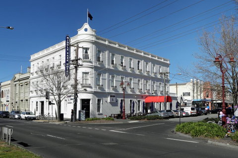 Middle Park Hotel - Brisbane Tourism 7