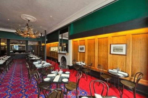 Middle Park Hotel - Brisbane Tourism 19