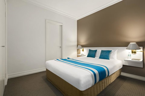 Comfort Hotel Melbourne Central - Brisbane Tourism 1