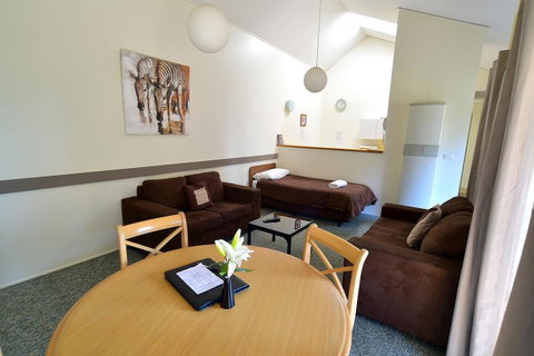 Executive Hideaway - Brisbane Tourism 25