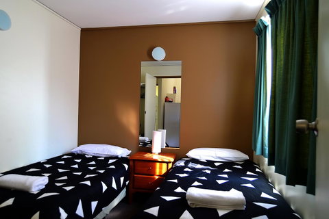 Executive Hideaway - Brisbane Tourism 6