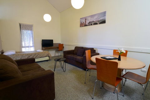 Executive Hideaway - Brisbane Tourism 12