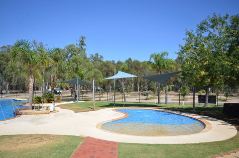 Tasman Holiday Parks - Merool On The Murray - Tourism Brisbane 11