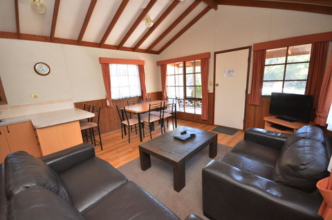 Tasman Holiday Parks - Merool On The Murray - Tourism Brisbane 13