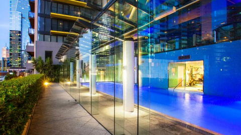 225 Melbourne Tower - Brisbane Tourism 23