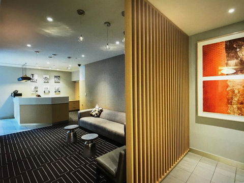 225 Melbourne Tower - Brisbane Tourism 26