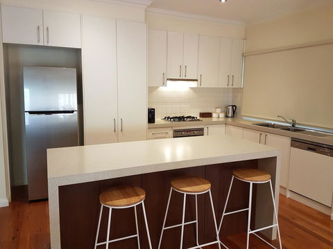 Healesville House - Fig Tree House - Tourism Brisbane 5