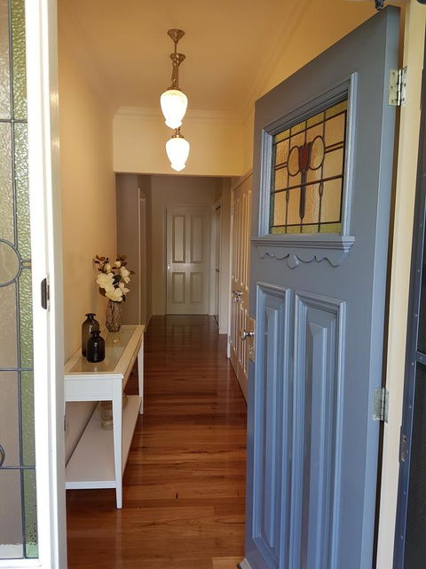 Healesville House - Fig Tree House - Tourism Brisbane 3