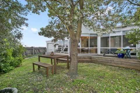 47 Baker Street - Brisbane Tourism 24