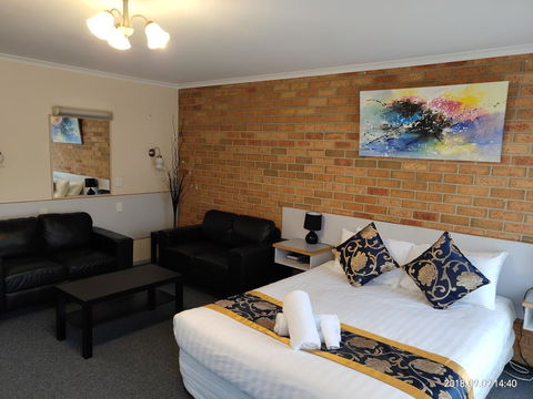 Coachman Motel And Holiday Units - Tourism Brisbane 17