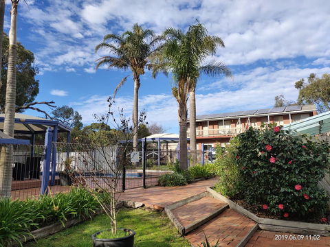Coachman Motel And Holiday Units - Tourism Brisbane 14