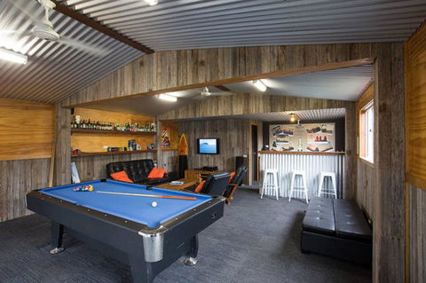 Woolamai Family Retreat - Tourism Brisbane 0