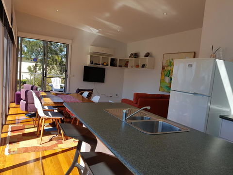Beach Retreat Apartment Marengo - Tourism Brisbane 8