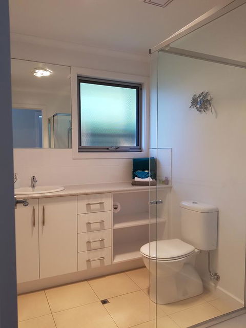 Beach Retreat Apartment Marengo - Tourism Brisbane 19