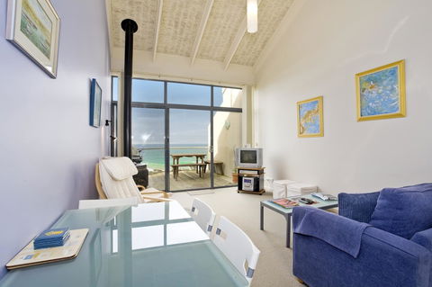 5 Whitecrest Great Ocean Road Resort - Ocean Views - Tourism Brisbane 13