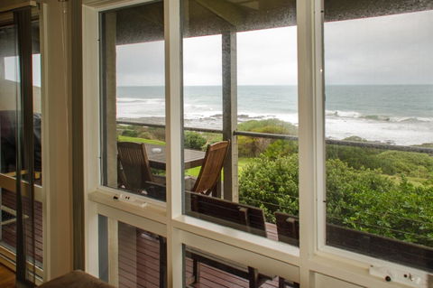 5 Whitecrest Great Ocean Road Resort - Ocean Views - Tourism Brisbane 30