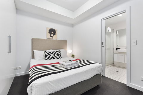 Docklands Private Collection - City Harbour Apartments - Tourism Brisbane 19