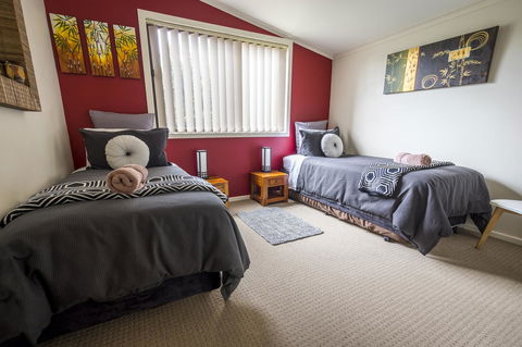 Azen Haven - Tourism Brisbane 3