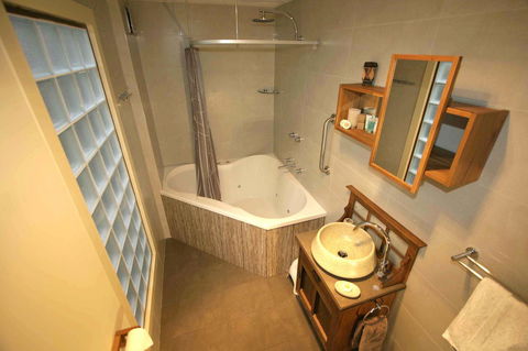 Azen Haven - Tourism Brisbane 20