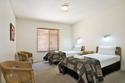 Lornebeach Apartments - Tourism Brisbane 37