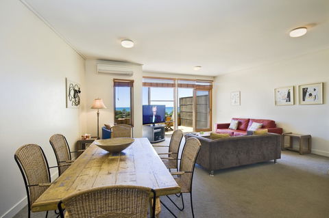 Lornebeach Apartments - Tourism Brisbane 43