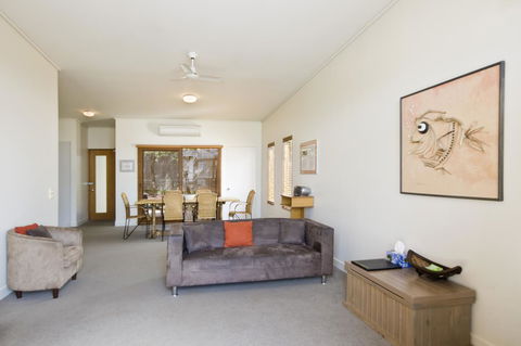 Lornebeach Apartments - Tourism Brisbane 32