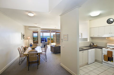 Lornebeach Apartments - Tourism Brisbane 38
