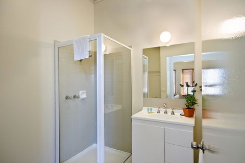 Lornebeach Apartments - Tourism Brisbane 23
