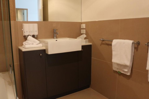 Bairnsdale International - Brisbane Tourism 24