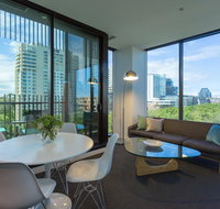Wyndel Apartments - St Kilda Views - Brisbane Tourism
