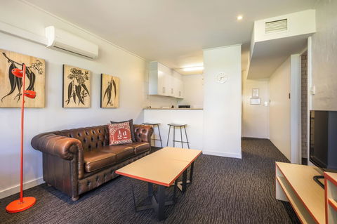Burvale Hotel - Tourism Brisbane 3