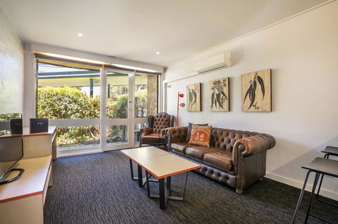 Burvale Hotel - Tourism Brisbane 33