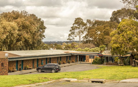Burvale Hotel - Tourism Brisbane 10