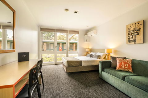 Burvale Hotel - Tourism Brisbane 7