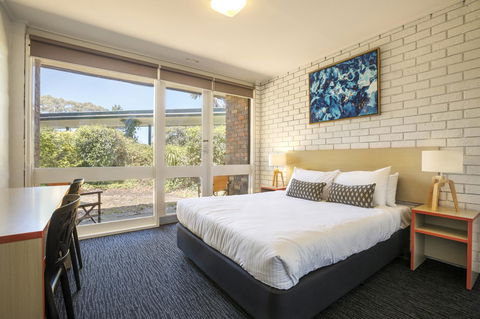 Burvale Hotel - Tourism Brisbane 5