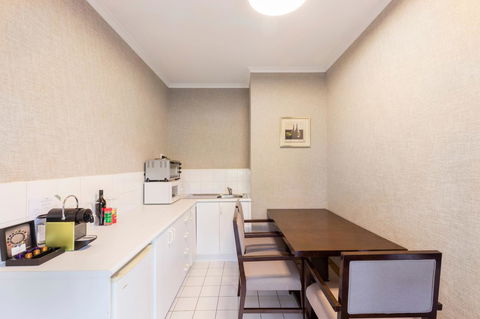 Eltham Gateway Hotel & Conference Centre - Brisbane Tourism 17
