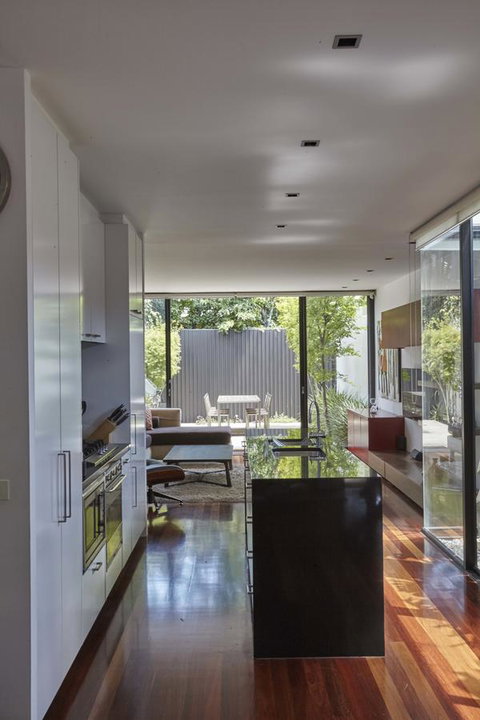 Middle Park In Vogue - Rejuvenate Stays - Tourism Brisbane 0