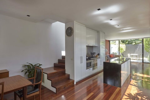 Middle Park In Vogue - Rejuvenate Stays - Tourism Brisbane 4