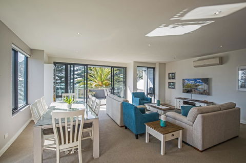 C-Scape Esplanade Cowes - Tourism Brisbane 3