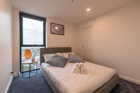 International 2 Bed 2 Bath Apartment - Brisbane Tourism 7